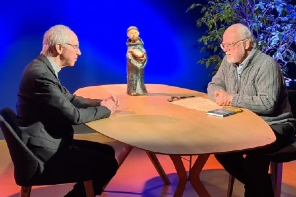 Dominicaan Marc Butaye interviewt kardinaal Jozef De Kesel op dominicanen.tv