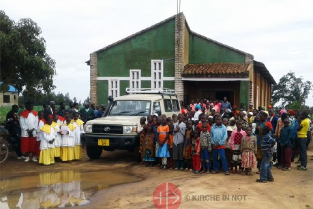 Kerk in Nood zorgt voor mobiliteit in Tanzania