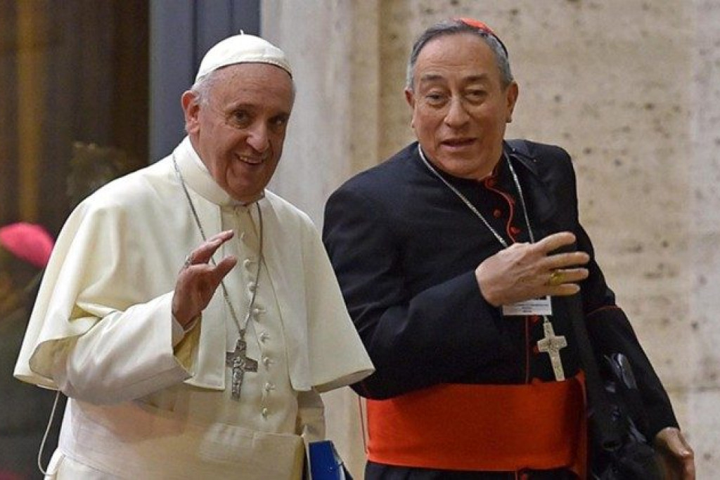 Kardinaal Oscar Rodríguez Maradiaga met paus Franciscus
