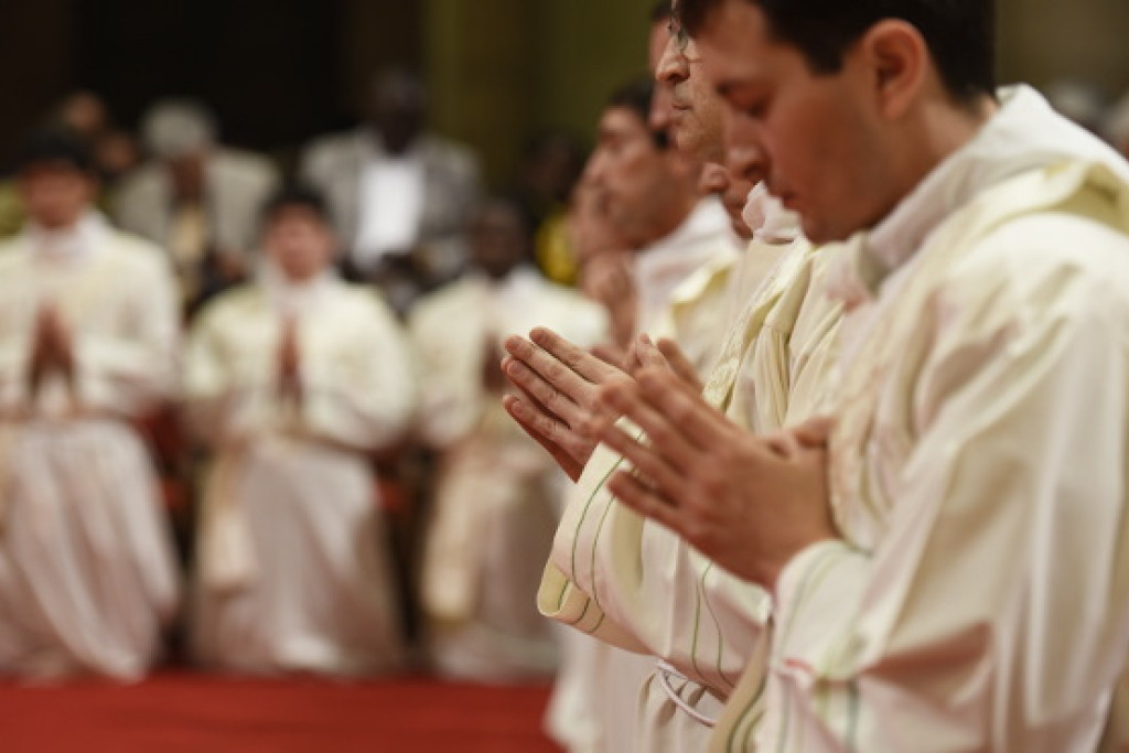 Wijding van de priesters in de basiliek van San Eugenio