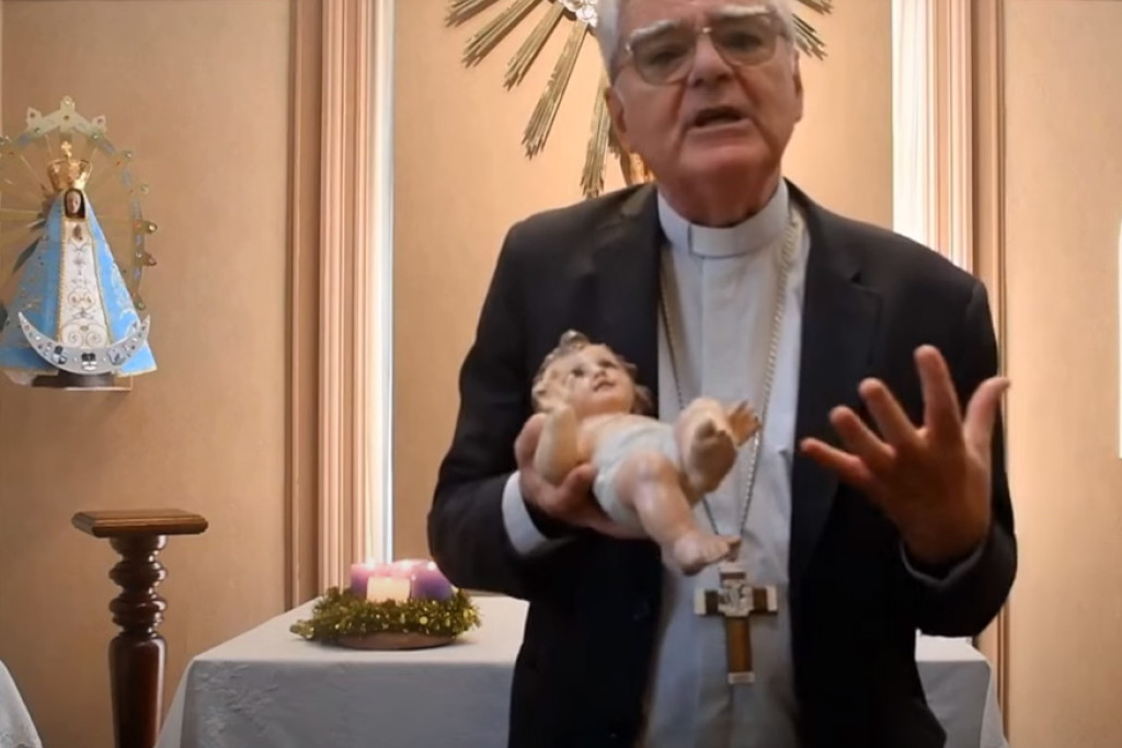Bisschop Oscar Ojea, voorzitter van de Argentijnse bisschoppenconferentie, in zijn kerstvideo