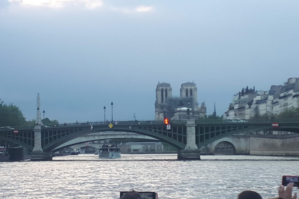 Parijs vanaf de Seine