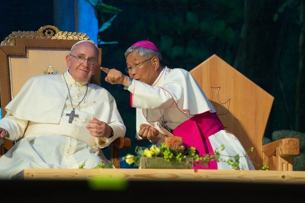 Paus Franciscus en Lazarus You Heung-sik tijdens het bezoek van de paus aan Zuid-Korea in augustus 2014