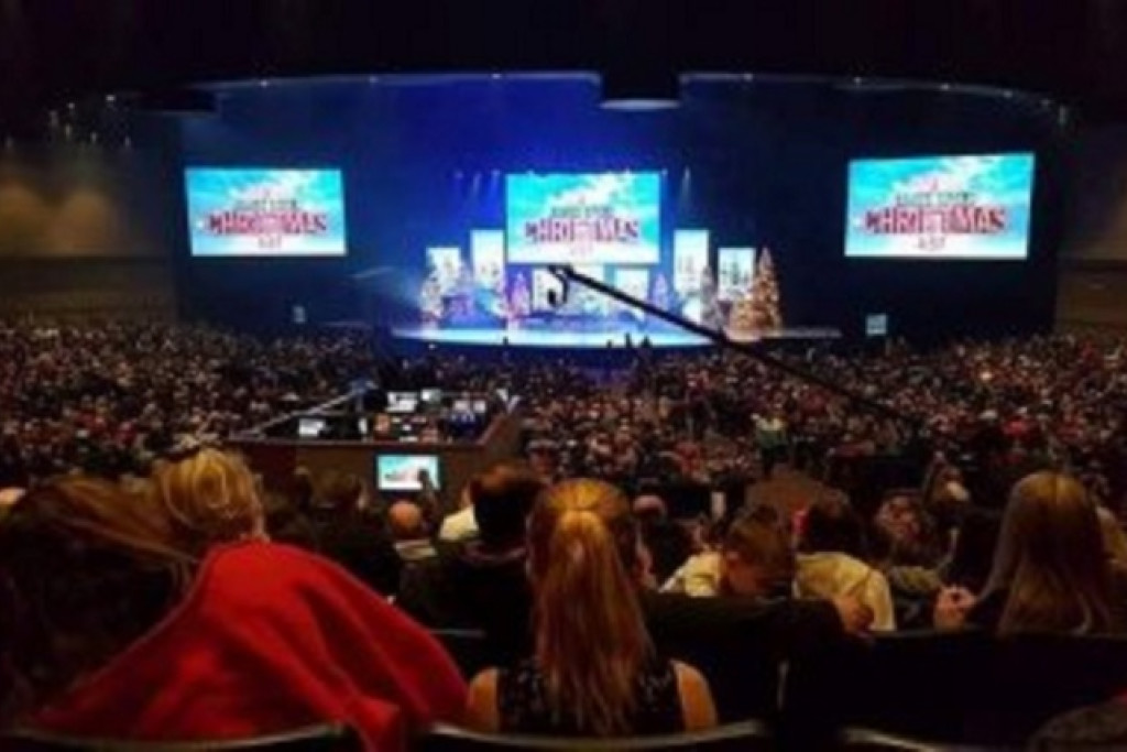 De James River Church in Springfield