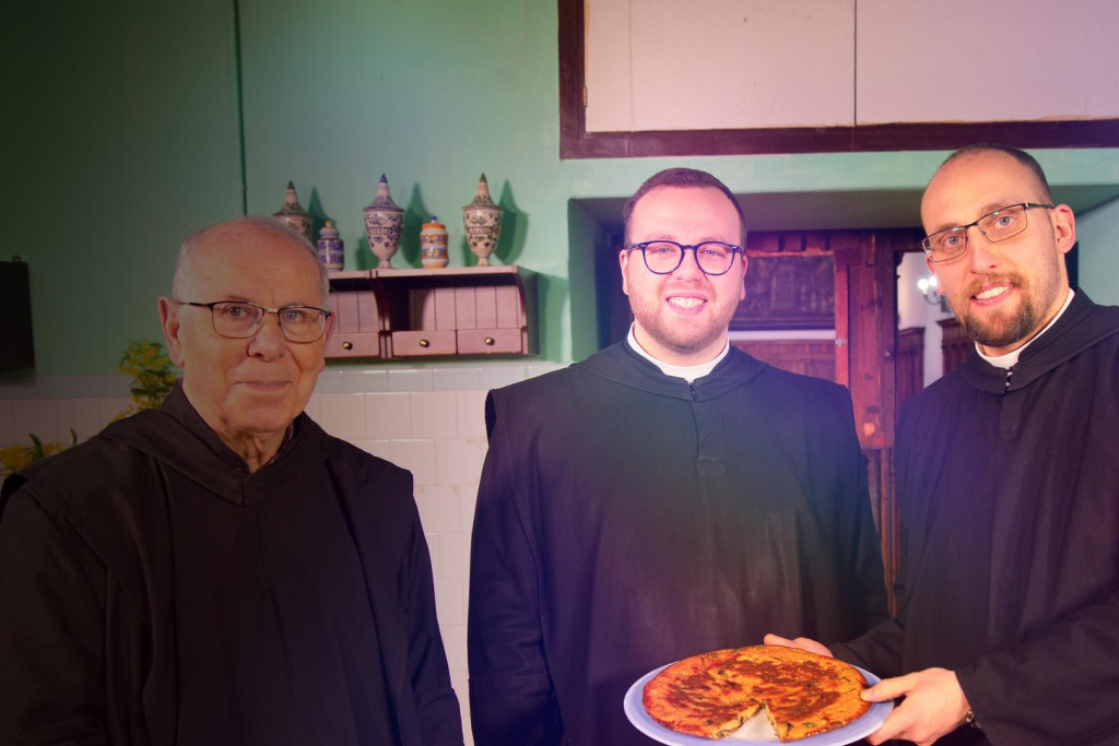 Don Salvatore (kok), Don Anselmo (verteller) en Don Riccardo (proever van de gerechten) 