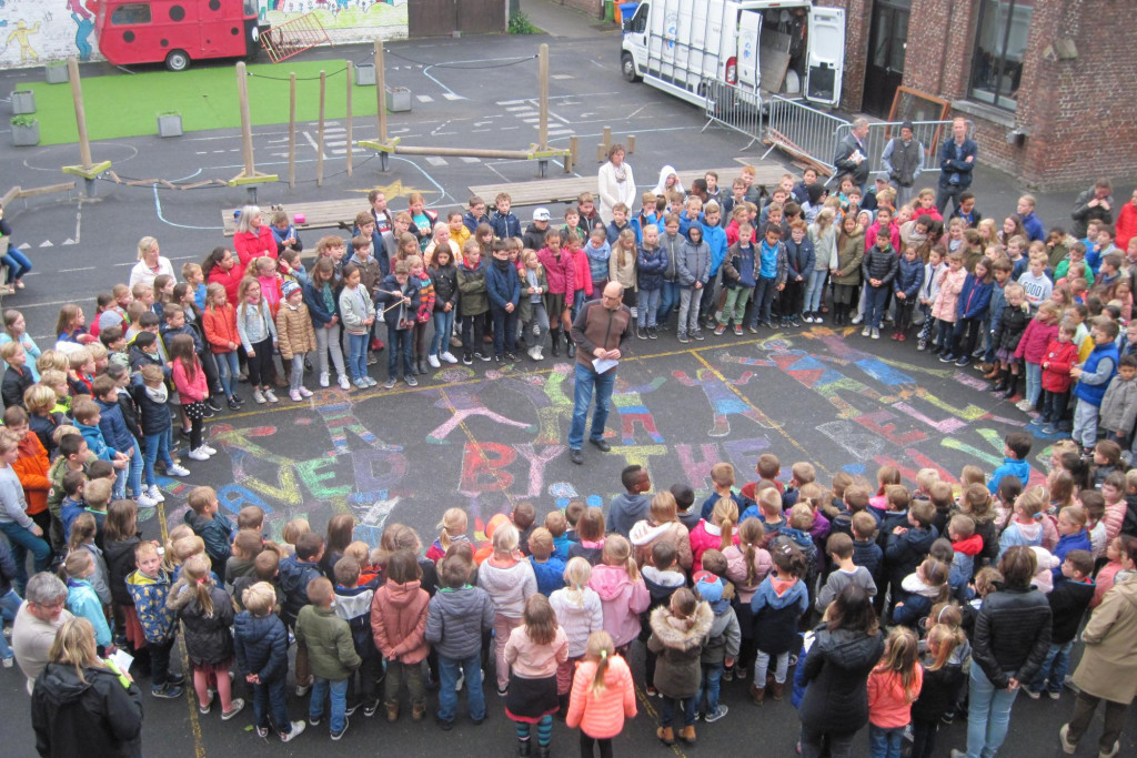 In Wervik maakten de leerlingen van De Graankorrel een krijttekening