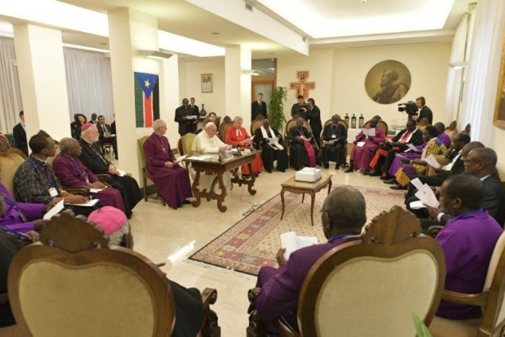 Paus Franciscus nodigde de belangrijkste Zuid-Soedanese leiders uit voor een bezinningsdag in Rome