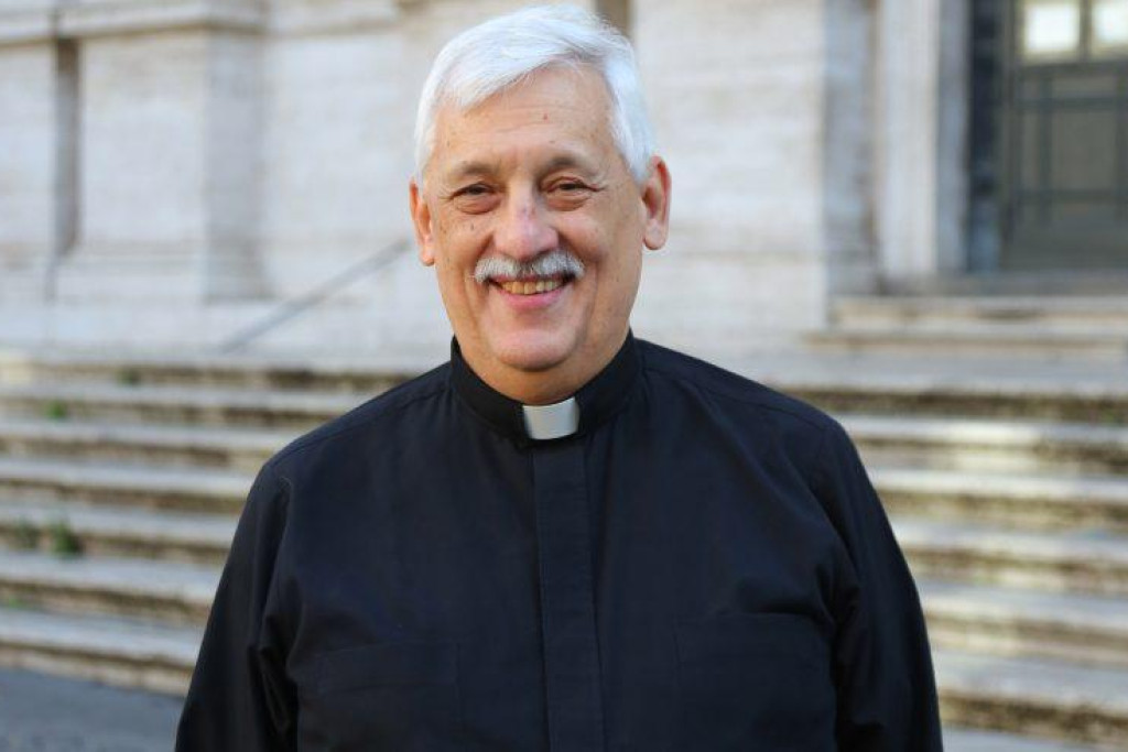 Pater Arturo Sosa Abascal