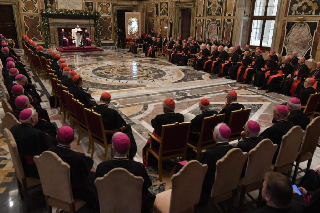 Toespraak van paus Franciscus in de Sala Clementina ter gelegenheid van de uitwisseling van de kerstwensen op 21 december 2019 