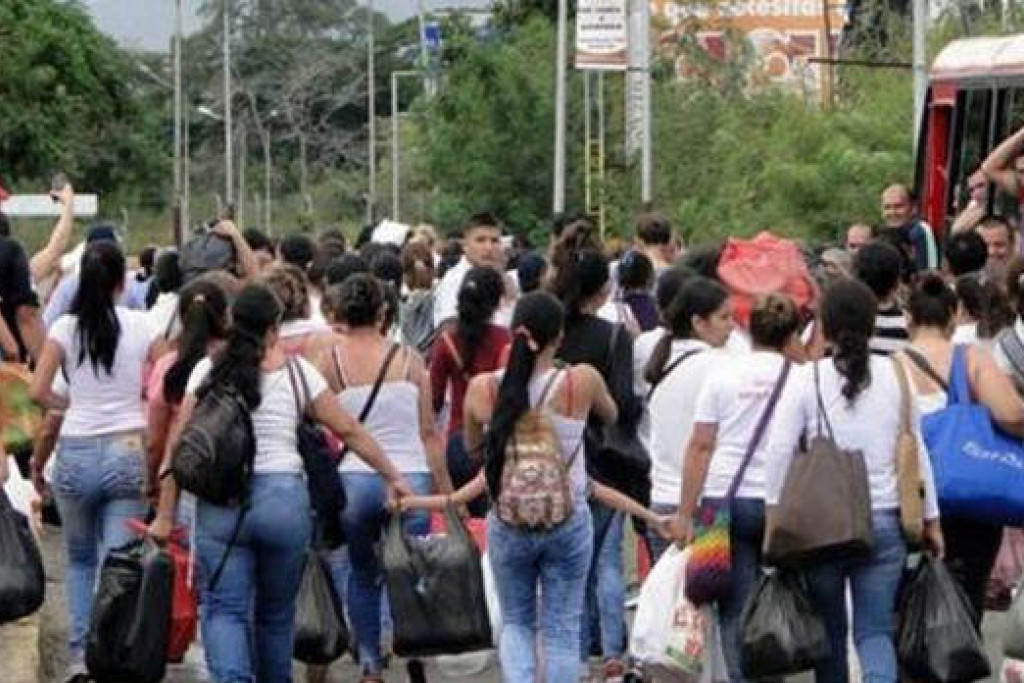 Venezuela is officieel het land van belofte, maar de bevolking trekt massaal de andere richting uit