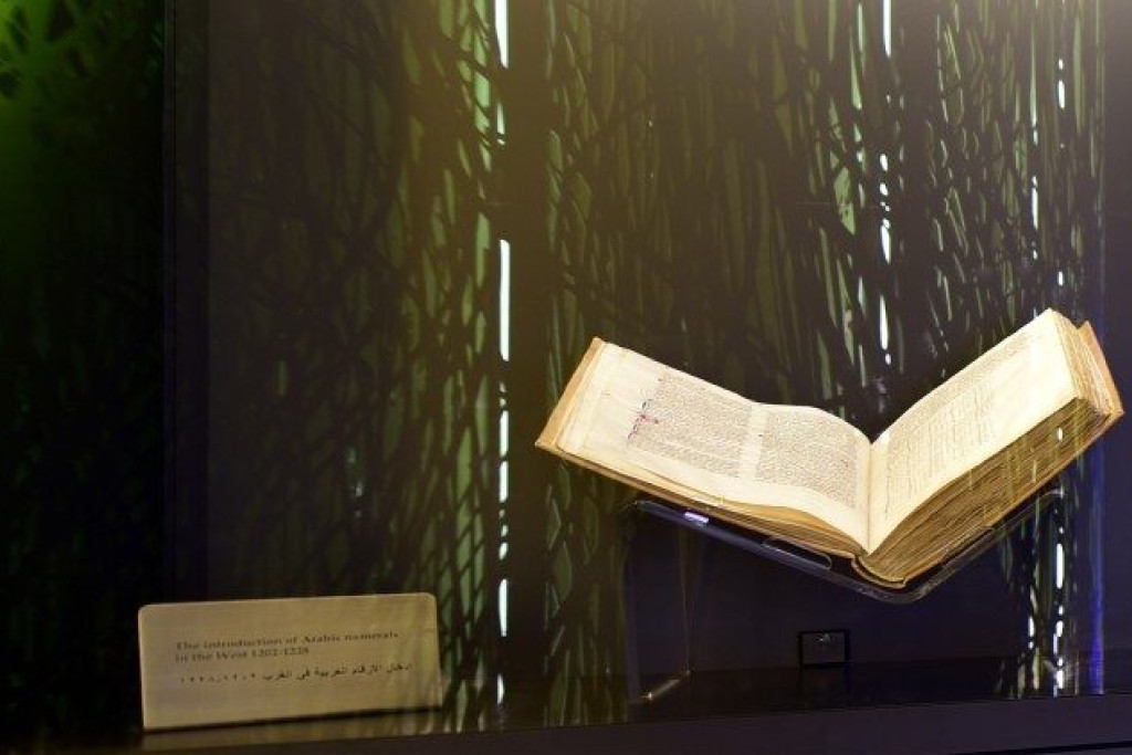 Heilige Boeken (op de foto tijdens de Wereldexpo) zijn wegwijzers naar meer broederlijkheid