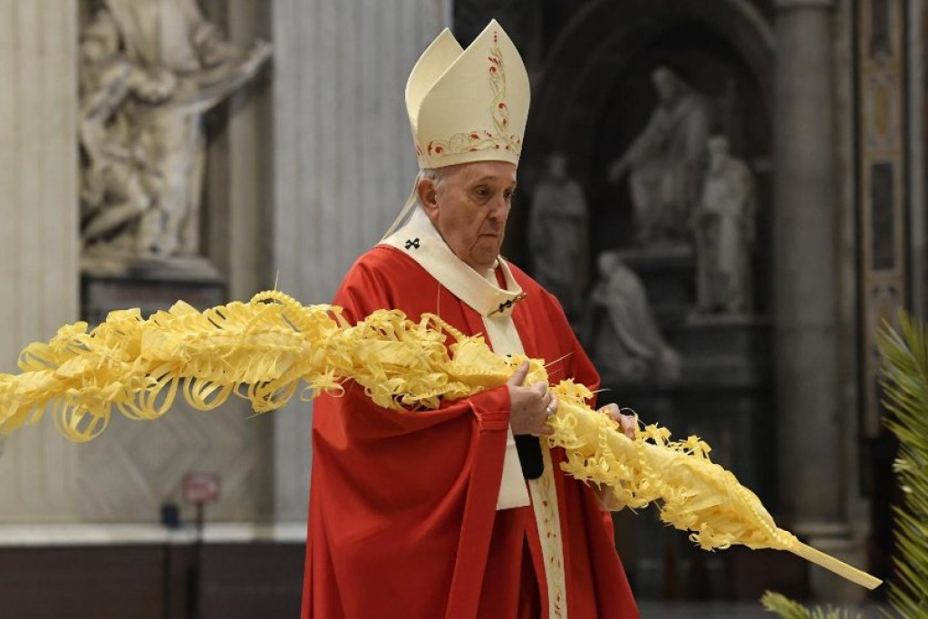 Paus Franciscus viert palmzondag