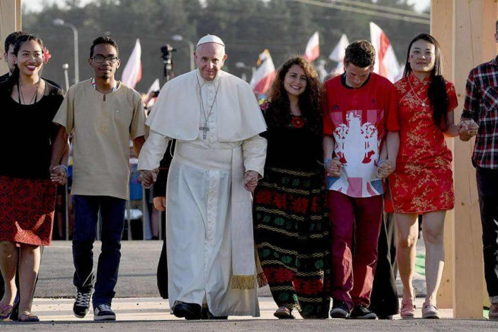 Paus Franciscus schrijft een brief aan de jeugd