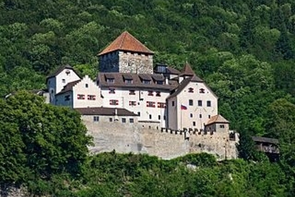© Wikipedia